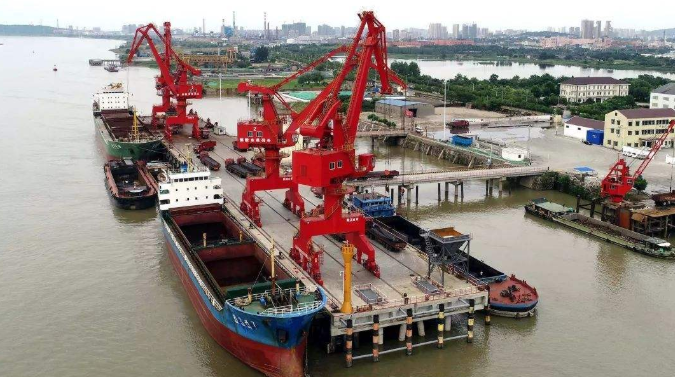 哈尔滨概述露天料场港口封闭问题的实行方法